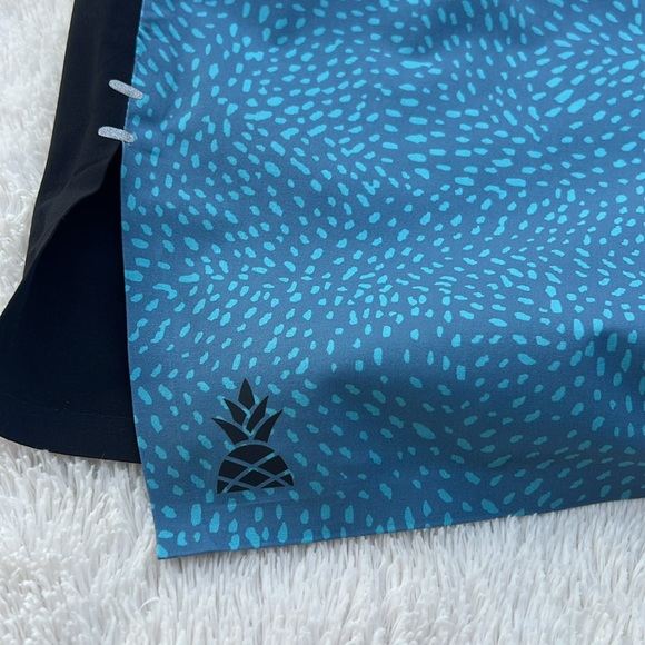 Chubbies Athletic Shorts - Picture 9 of 9